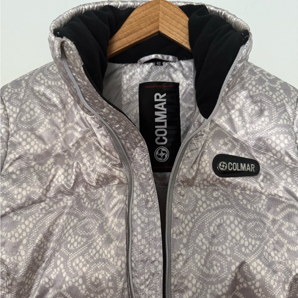 Colmar Women’s Down Puffer Jacket Silver Paisley Print Size 42 IT (US 6)Pristine